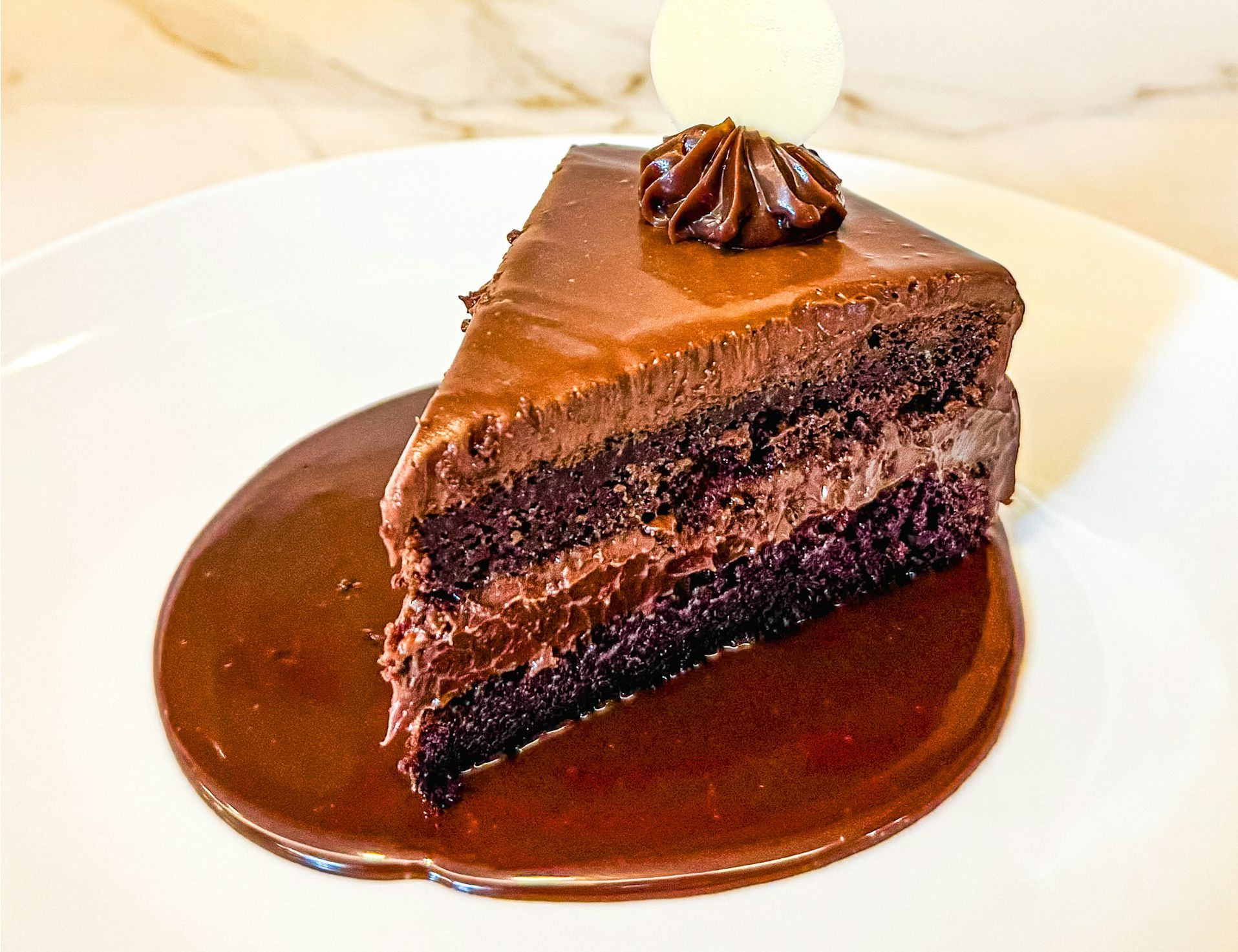 Chocolate cake recipe with chocolate frosting and liqueur (optional)