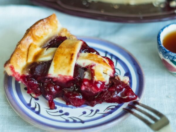 classic cherry pie