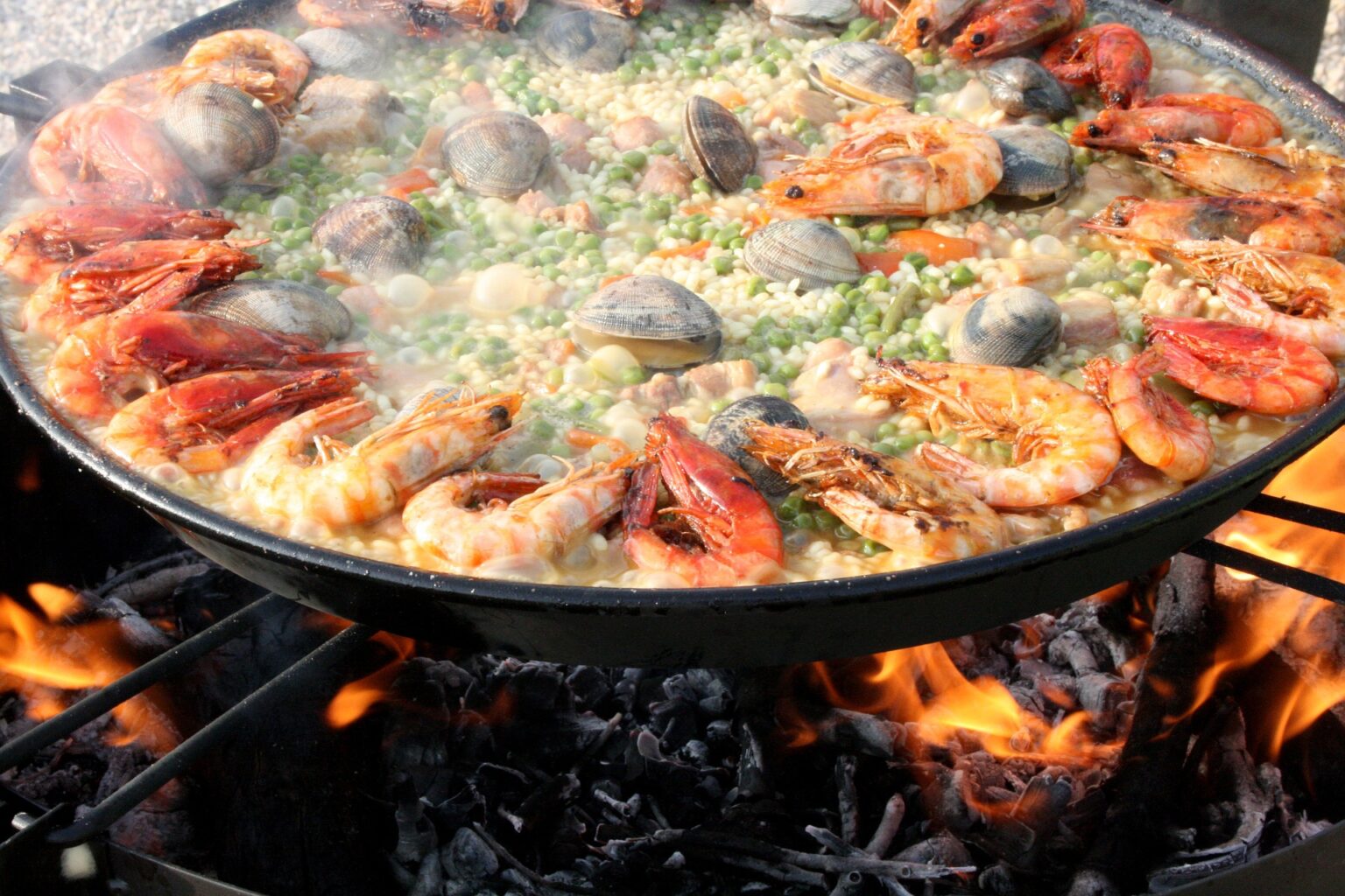 Original spanish paella for 4 recipe